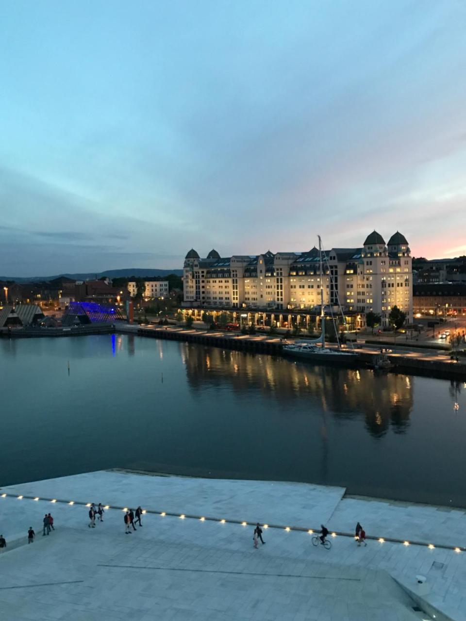 City Center Oslo- Venice Apartment Sea Side Three-Bedrooms And Two Toilettes Exterior photo